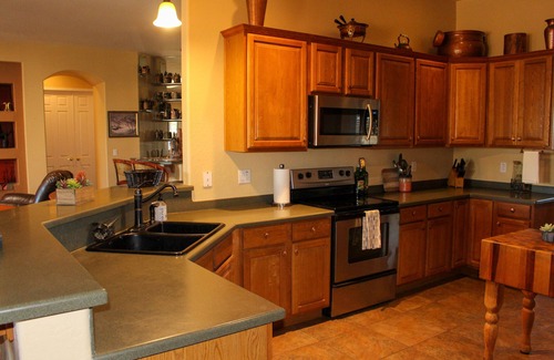 Wittmann House | 5 bedrooms, Pool/Jacuzzi - 2 Master Bedrooms - 3155 SQFT