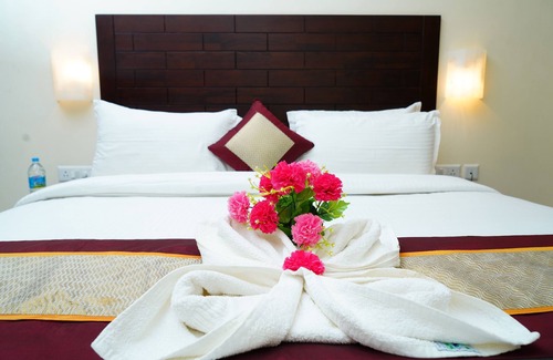 Courtallam Hotel | 5 Falls Resort
