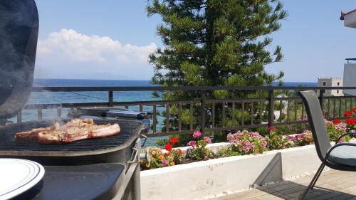 Aipeia House | 5 meters from the beach