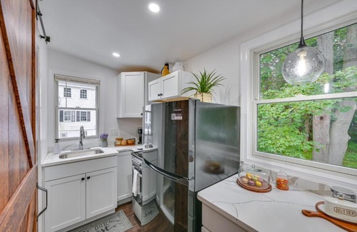 Danvers Apartment | 5 Mi to Salem Furnished Patio at Danvers Studio!