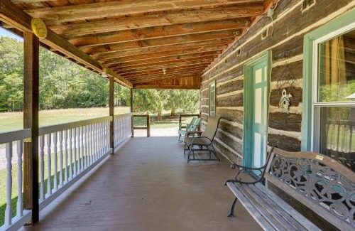 Penfield House | 5 Mi to State Parks Penfield Cabin with Fire Pit!