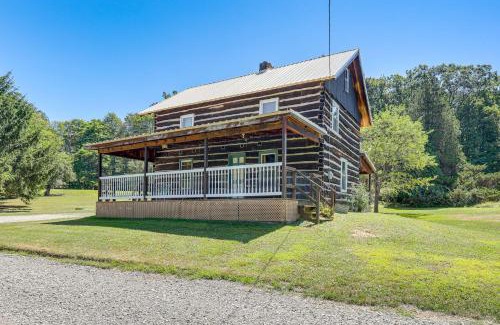 Penfield House | 5 Mi to State Parks Penfield Cabin with Fire Pit!