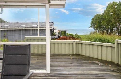 Pøt Strandby House | 5 person holiday home in Juelsminde-By Traum