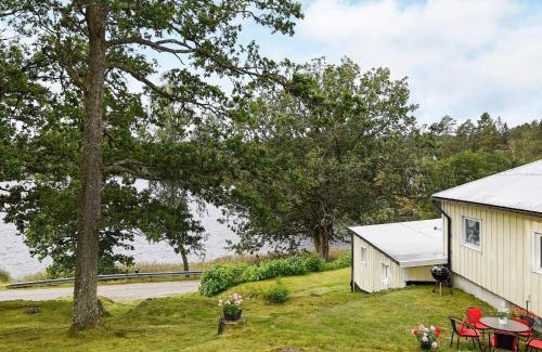 Bullaren House | 5 person holiday home in BULLAREN-By Traum