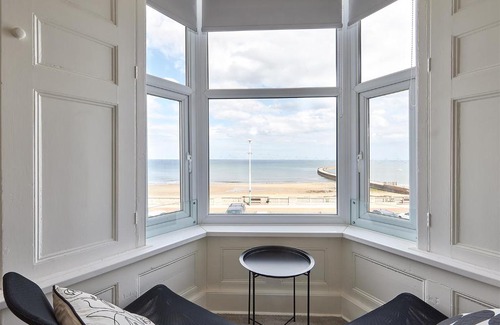 Roker Apartment | 5 Roker Terrace - Seaview apartments