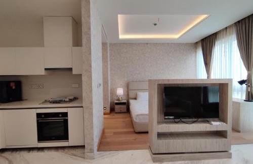 Bengaluru Apartment | 5 Star Lavish Flat in Leela Residence