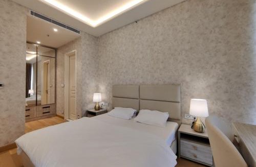 Bengaluru Apartment | 5 Star Lavish Flat in Leela Residence