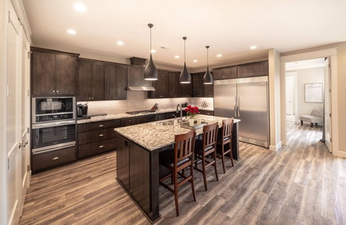 Woodland House | 534 Brand New, Luxury, Private, ADA accsessible Home Rental - 3 minutes off I-5