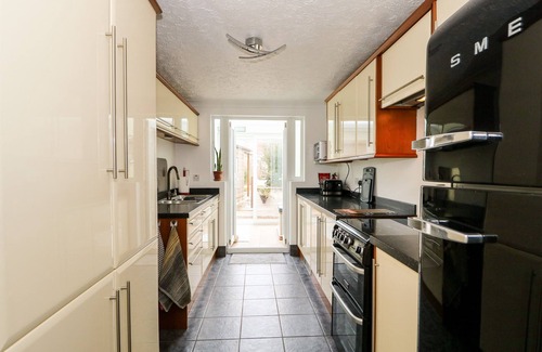 Hunstanton Cottage | 57 Southend Road