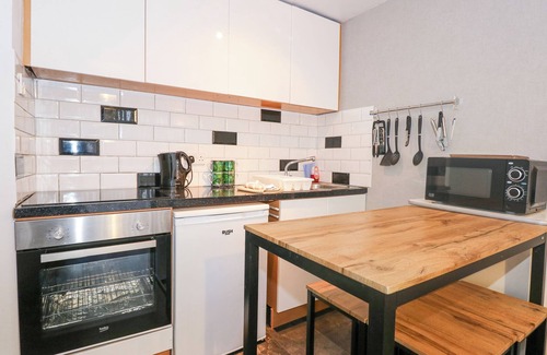 Borth-y-Gest Cottage | 59A South Snowdon Wharf
