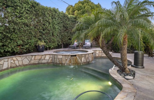 Fountain Valley Villa | 5BR/3BA Villa in Fountain Valley pool BBQ hot tub near Disneyland, Beach & Golf
