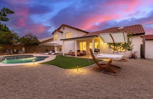 Mesa House | 5BR Citrus Family Estate-Sleeps 13-Free Htd Pool-Gameroom