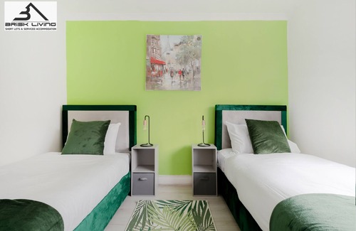 Redbridge House | *5BR house*Free Parking*offA12*Families*Sleeps13*