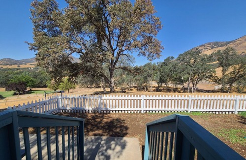 Squaw Valley House | 5Ez Ranch- Silver- entire home with easy drive to Kings Canyon National Park