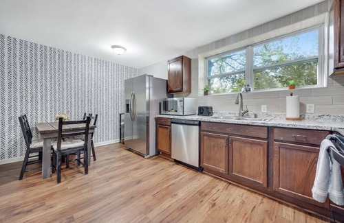 Columbus House | 5min to Fort Benning|Fenced Yard, Pets, Near Golf