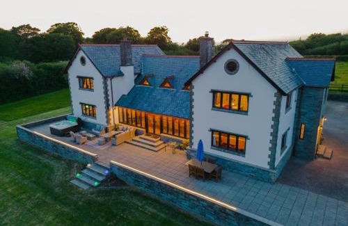 Clovelly House | 6 Bed in Clovelly 1.5mls S 91361