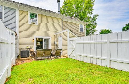 Clarksville House | 6 Mi to Dtwn Dog-Friendly Clarksville Home!