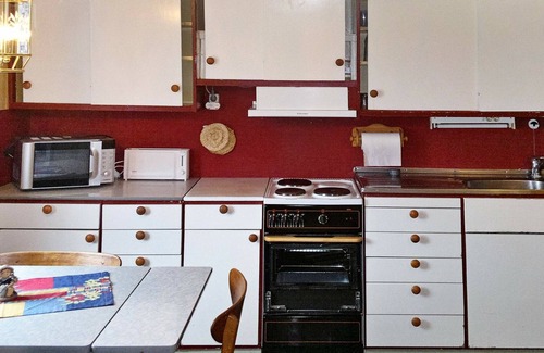 Halsa Municipality House | 6 person holiday home in Halsanaustan