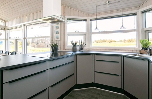 Nr. Lyngby House | 6 person holiday home in Løkken