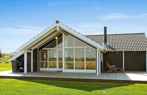 Egense House | 6 person holiday home in Storvorde-By Traum