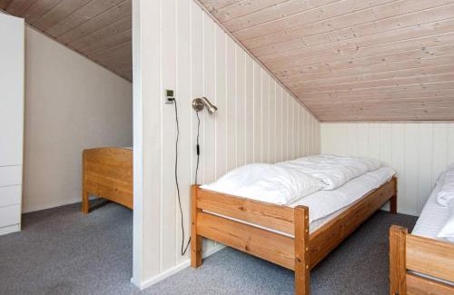 Bork Havn House | 6 person holiday home on a holiday park in Hemmet