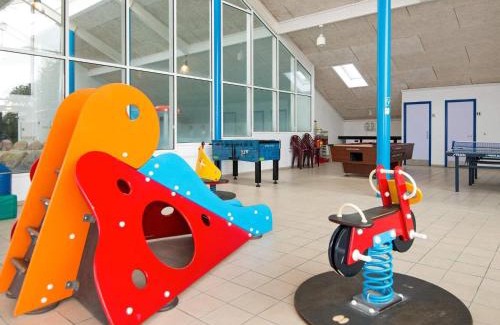 Bork Havn House | 6 person holiday home on a holiday park in Hemmet