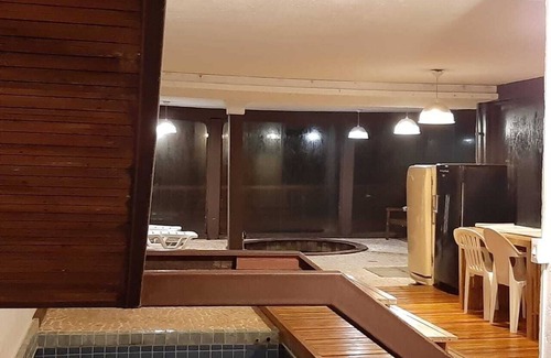 Loteamento Jardim Veu da Noiva House | 6-suite house in gated community in Campos do Jordão, w/sauna, pool and ofuro. Up to 12