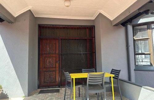 Bezuidenhout Valley House | 6 the Curve Unit 16