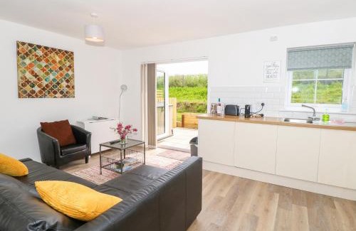 Freshwater House | 6 Yarmouth Cottages