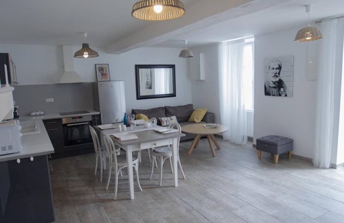 Gilly-les-Citeaux Cottage | 60 m² Cabin ∙ 2 bedrooms ∙ 4 guests