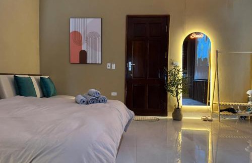 Van Mieu Hotel | 601 Đình Thôn