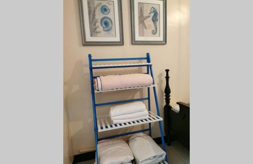 Mandaluyong Apartment | 606 Deluxe Studio Room with Big Balcony and Netflix