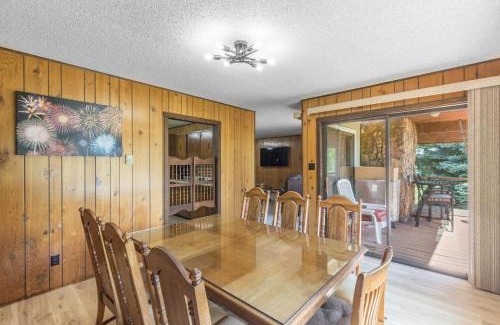 Idlewild Estates House | 64 Rose Court