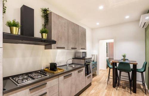 Roman Ghetto Apartment | 65 m² Apartment ∙ 4 guests