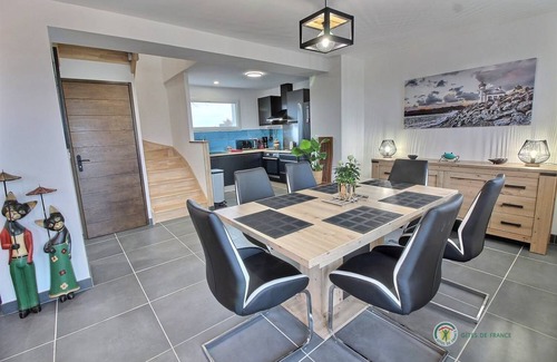Plougrescant House | 67 m² Gîte ∙ 2 bedrooms ∙ 4 guests