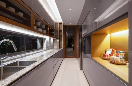 Dien Ban Villa | 6BDR @ Beach + Pool, Jacuzzi & free Breakfast