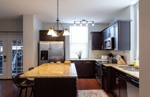 Soulard House | 6BR Soulard Family Home + Game Room/ABODEbucks
