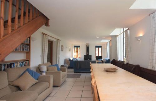 Aberdovey House | 7 Bed in Aberdovey DY034