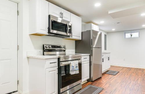 Brooklyn Park Apartment | 7 Mi to Baltimore Maryland Gem with Shared Yard!