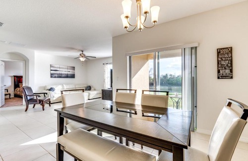 Buena Ventura Lakes House | 7 Mi to USTA Waterfront Tennis House with Yard!