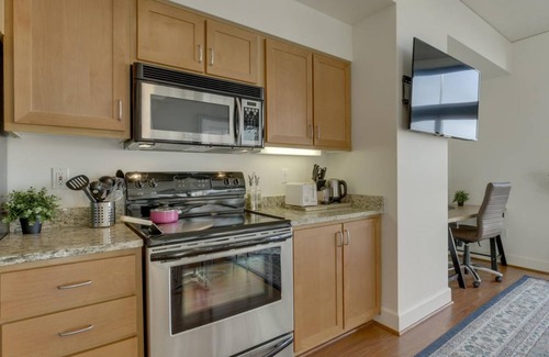 Pearl District Apartment | 70 m² Apartment ∙ 1 bedroom ∙ 4 guests