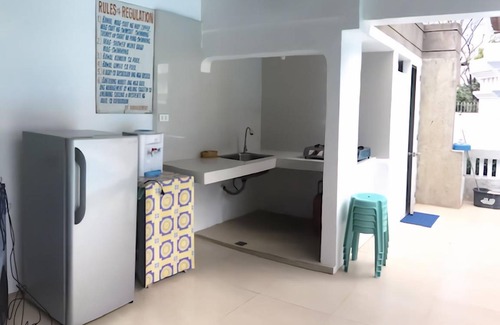 Pansol House | 75 m² House ∙ 2 bedrooms ∙ 16 guests