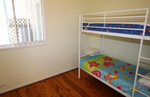 Hawks Nest House | 76 Booner Street Hawks Nest