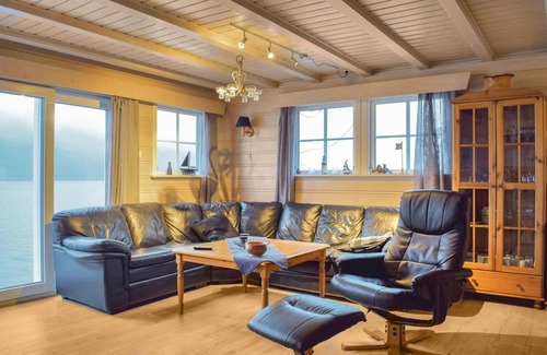 Vindafjord House | 76 m² House ∙ 2 bedrooms ∙ 6 guests