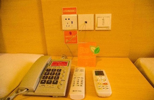 Xixiu District Hotel | 7Days Inn Anshun Tashan Square New Grand Cross