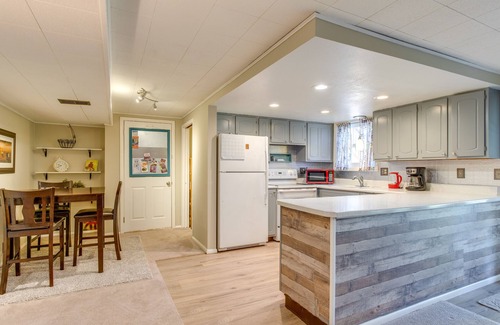 Bel Aire Apartment | 8 Mi to Dtwn Denver: Wheat Ridge Gem w/Patio