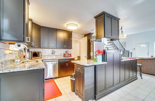 Unaka House | 8 Mi to Tellico Plains: House & Cabin Near Trails!