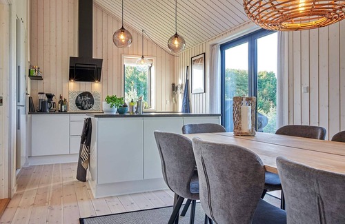 Sømarken House | 8 person holiday home in Aakirkeby