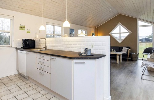 Hirtshals House | 8 person holiday home in Hirtshals-By Traum