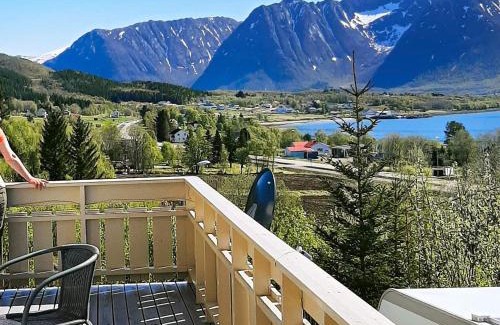 Sortland House | 8 person holiday home in SORTLAND-By Traum
